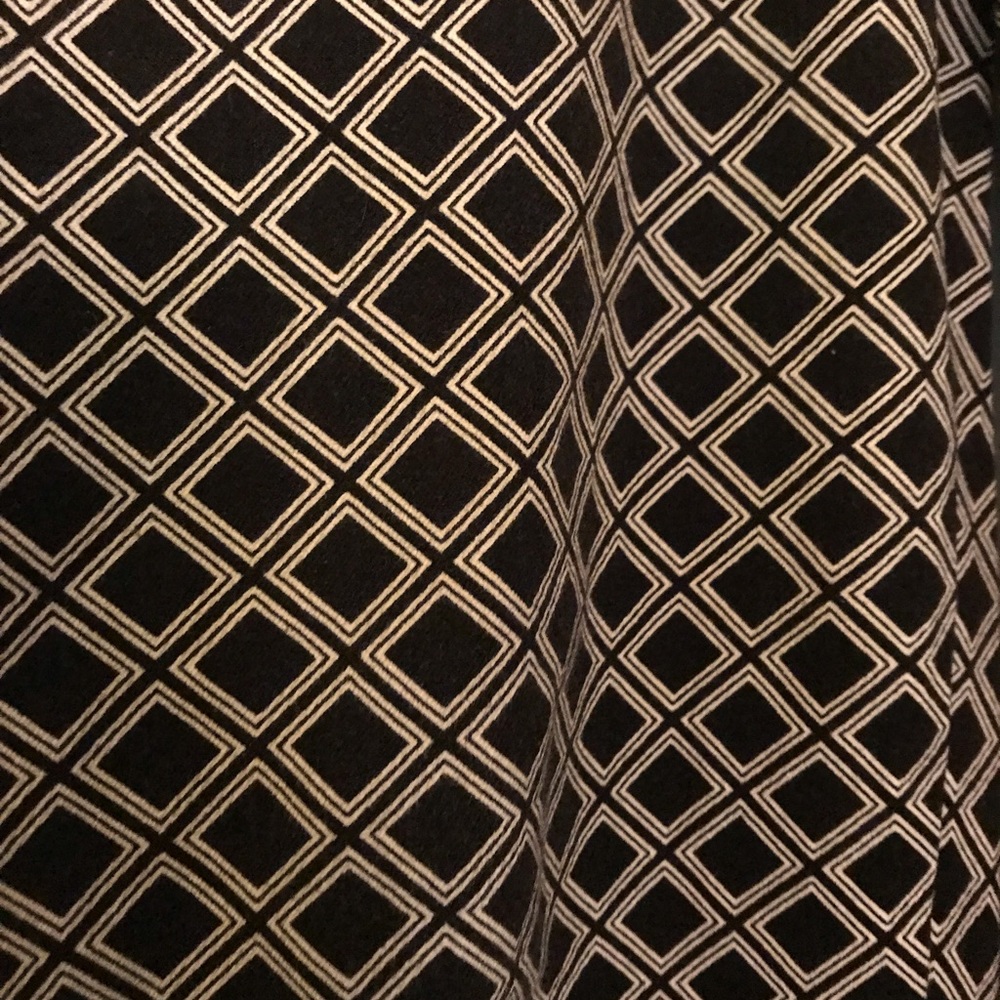 Black windowpane Pixie Ankle Pants!